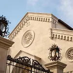 Palazzo Tasso Bed & Breakfast 4*