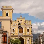 Palazzo Tasso Bed & Breakfast 4*