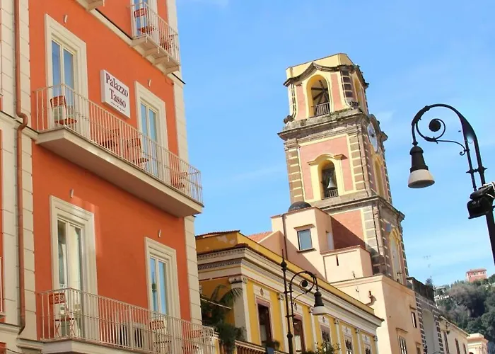 Bed & Breakfast Palazzo Tasso 4*