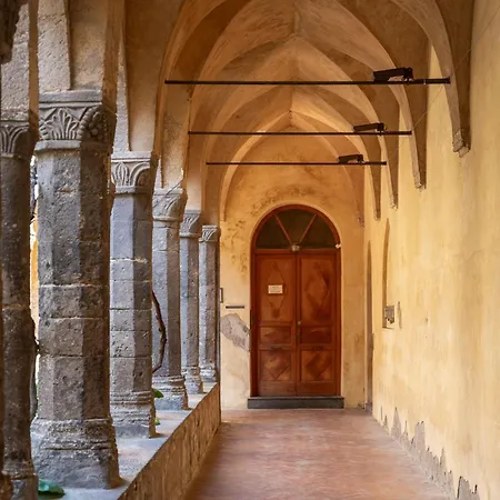 Palazzo Tasso Bed & Breakfast