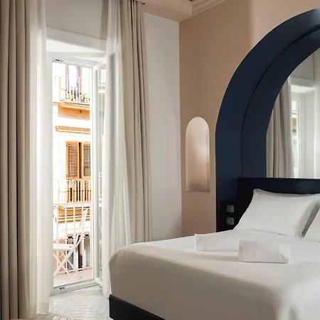 Bed & Breakfast Palazzo Tasso 4*