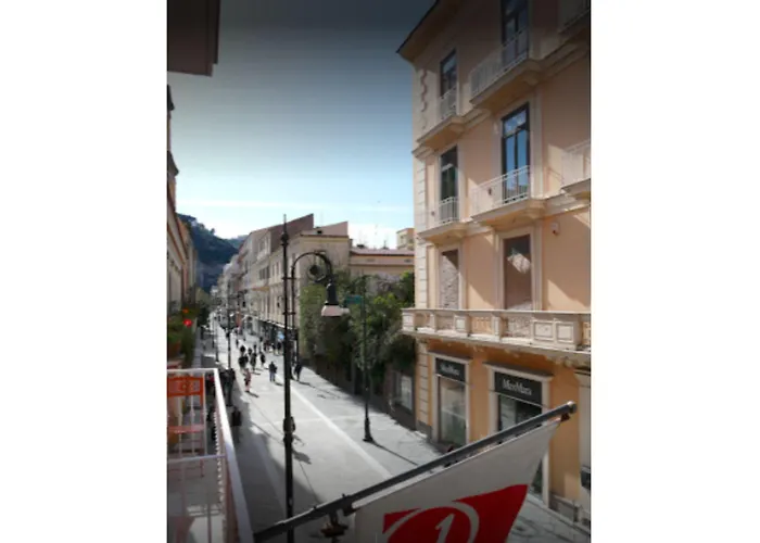 Bed & Breakfast Palazzo Tasso 4*