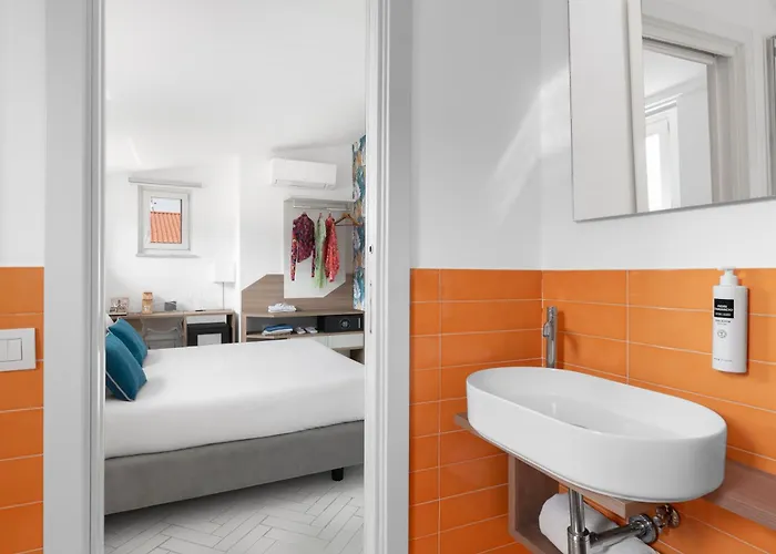 Palazzo Tasso Bed & Breakfast