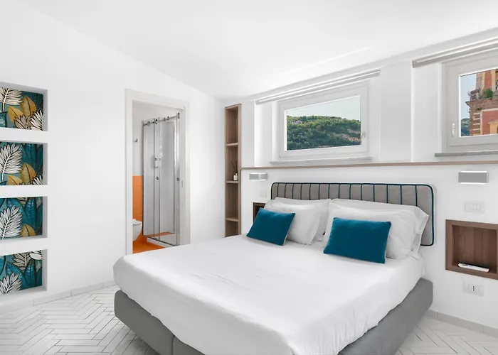 Palazzo Tasso Bed & Breakfast