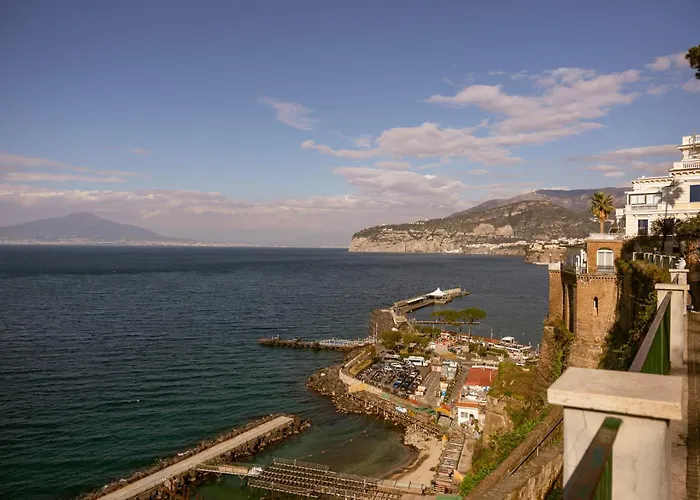 Palazzo Tasso Bed & Breakfast