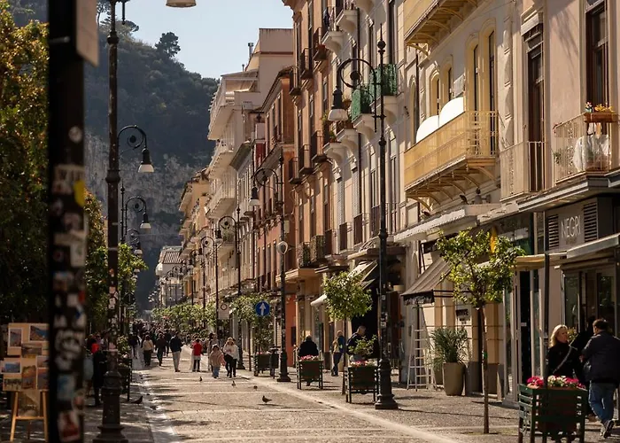 Palazzo Tasso Bed & Breakfast 4*